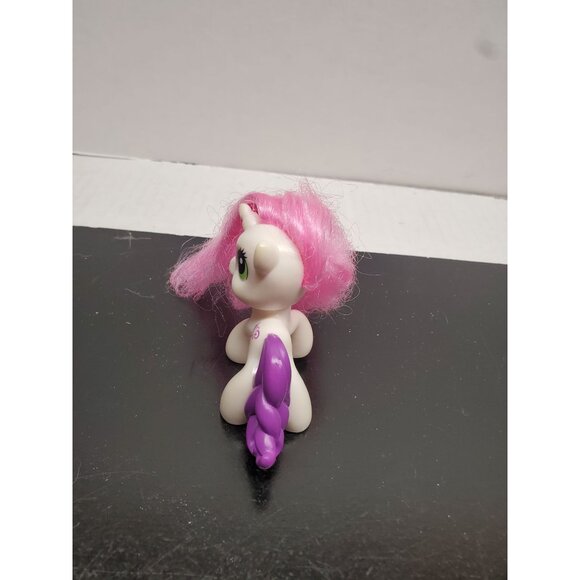 2009 My Little Pony McDonalds Unicorn Sweetie Belle White Pink Hair 2 1/2" - Picture 4 of 5